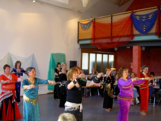 Stocktanz mit Paradies Oriental