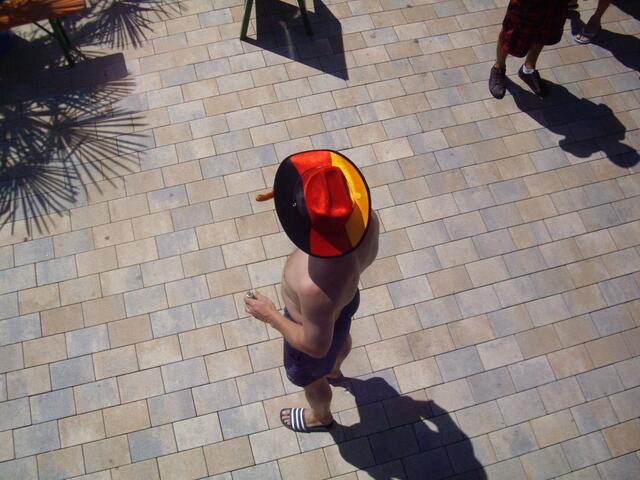 Texas-Hut mit Wurstzipfel