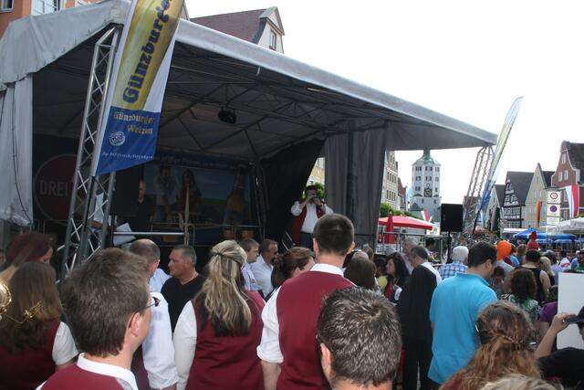 Die donau3fm-Bühne - Ort vieler Veranstaltungen am Marktplatz