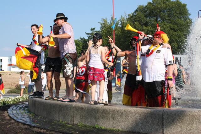 Voll balla-balla - Wasserkarneval in Stadtallendorf