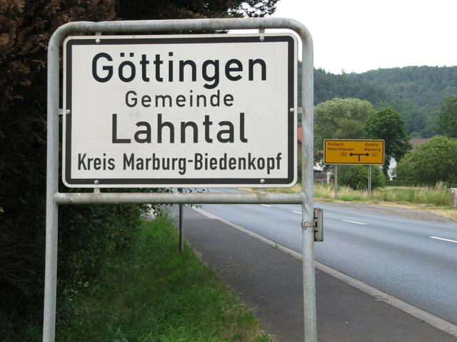 Ortsbeginn von Göttingen nahe beim Bahnhof Sarnau