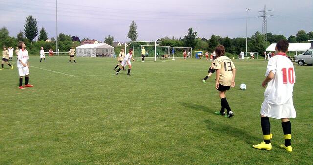 Er hat die Nummer 13