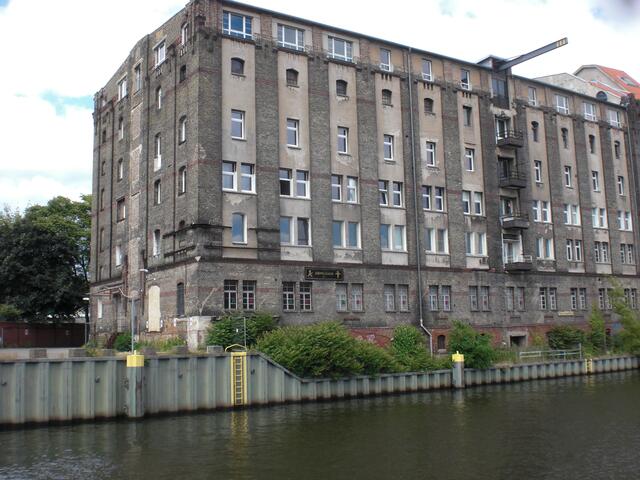 Ein DDR-Speicher in West-Berlin (schon während der Teilung)
