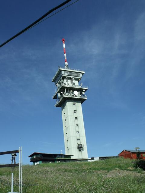 Der Funkturm auf dem Klinovec.