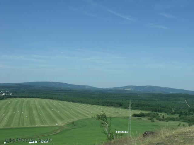 Auf dem Mednik. Blick zum Klinovec und Fichtelberg.
