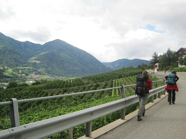 Günstige Pensionen liegen meist nicht im Stadtzentrum, aber Laufen können wir ja ...