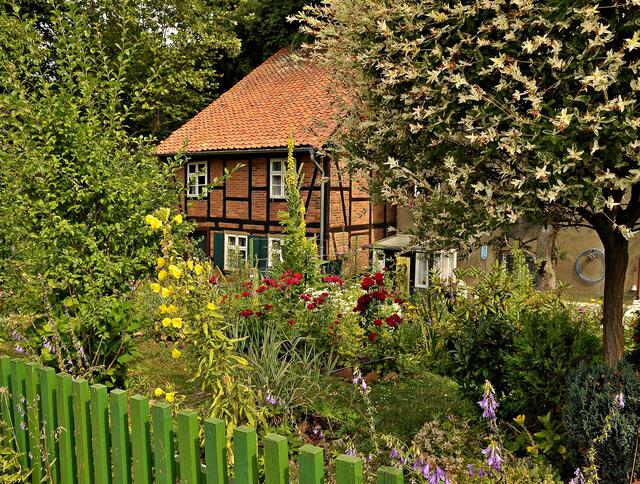 Gartenidyll unterhalb der Burg