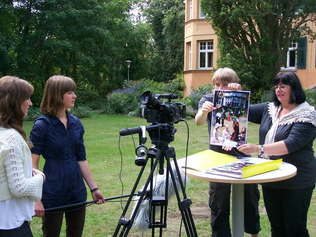 h1- Fernsehen aus Hannover stellt in der LOK Sendung die Bildende Künstlerin Susanne Schumacher vor