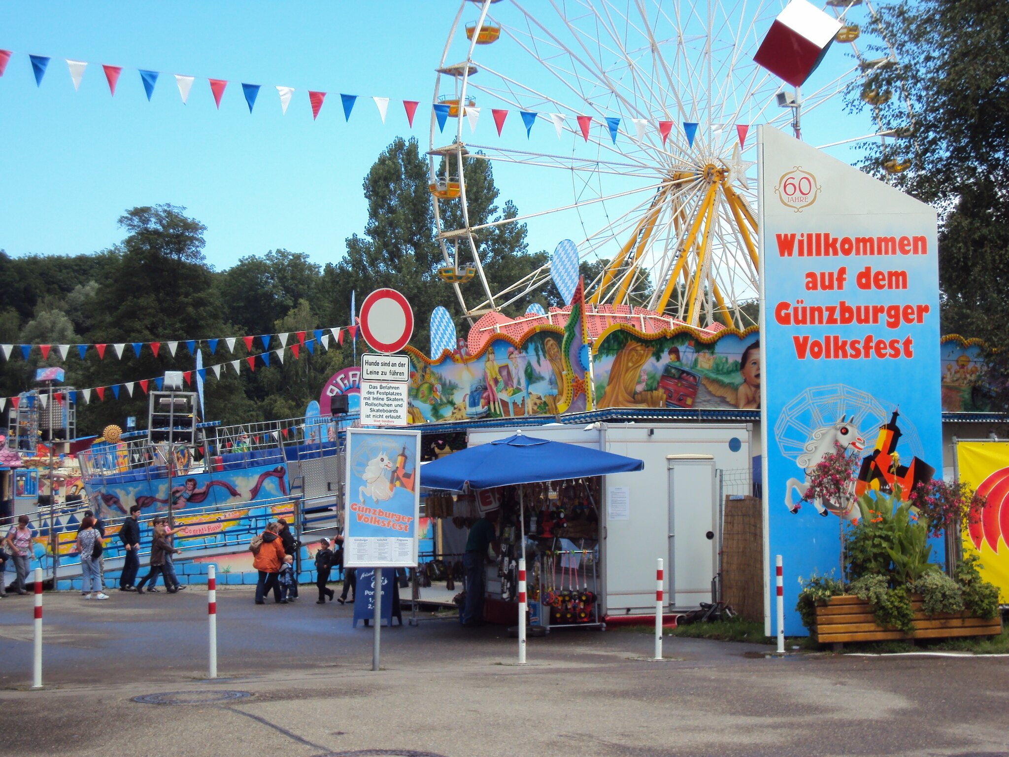  Volksfest in Günzburg hat begonnen .. - Günzburg 