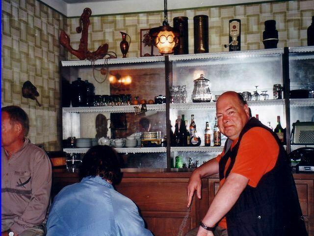 ,,Hoffentlich ist der Schnaps nicht von 1962?"