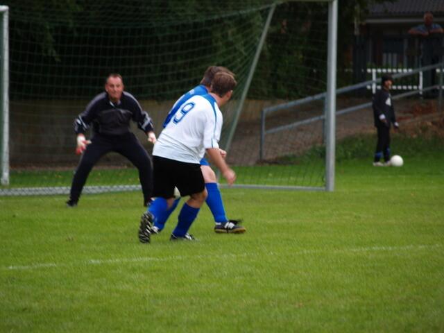 Keeper Andi Hiller hat alles im Blick