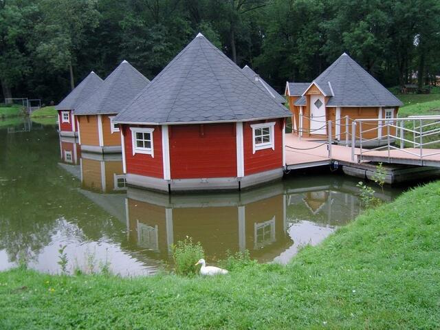 Das schwimmende Hotel