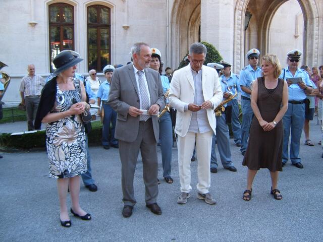 Aichachs Bürgermeister Klaus Habermann mit Triests Bürgermeister