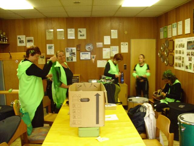 Gleich geht es zum Auftritt