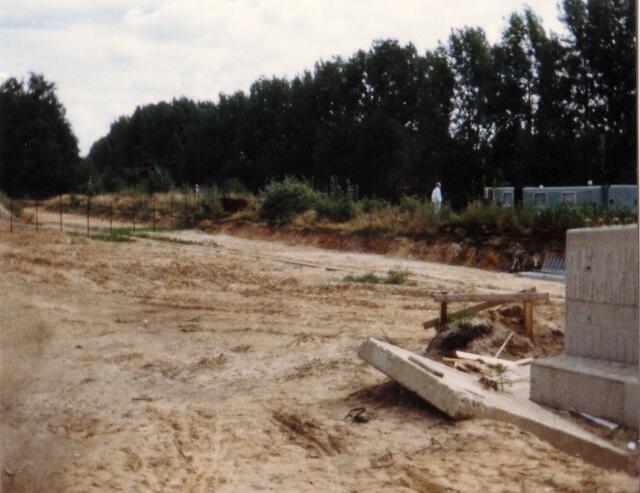 Hier wird der Kanal verbreitert, um größere Schiffe fahren zu lassen