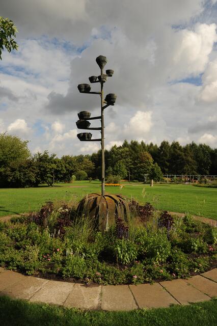 Immer wieder neue Pflanzen und Beete.