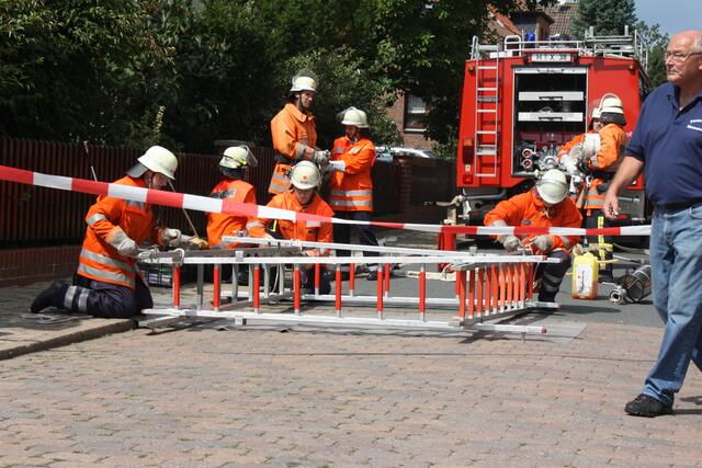 Unterkonstruktion für den Waschplatz | Foto: Uwe Wolf