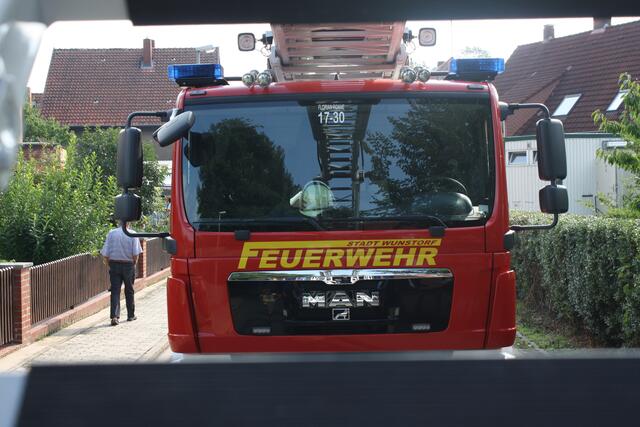 ...die Drehleiter! | Foto: Uwe Wolf