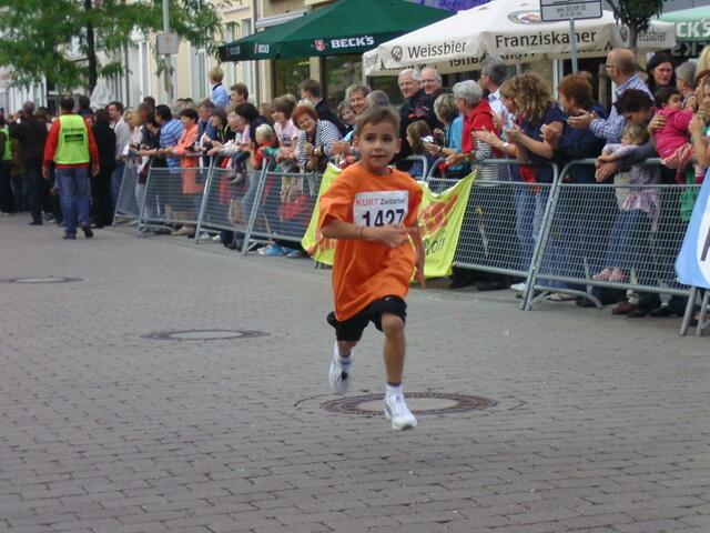 2Km Lauf der Grundschulen