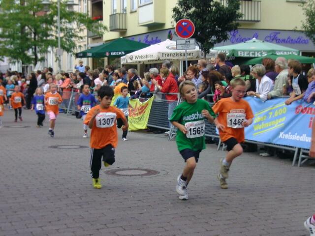 2Km Lauf der Grundschulen