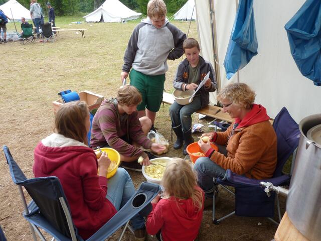 Kartoffeln schnippeln