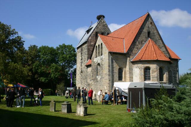Rund um die Sigwardskirche herrscht buntes Treiben