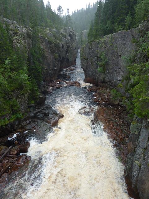 Helvetes Fallet am Aman