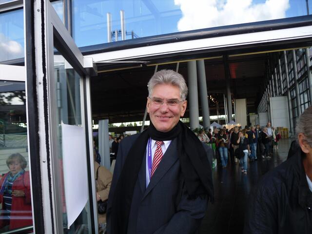 Prof. Hans-Joachim Eckstein