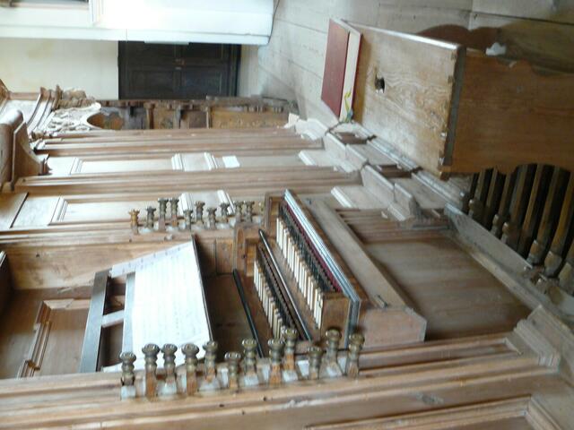 Spieltisch der historischen Baumeister-Orgel in Maihingen