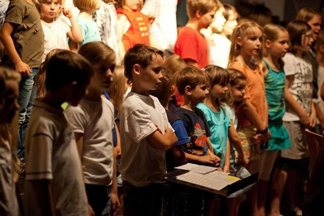 Kindermusical "Max und Maya" 2010 - Kinderchor