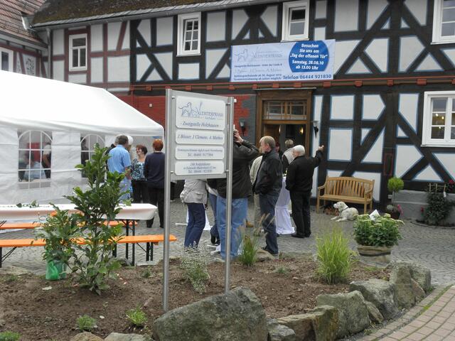 in neuem Glanz