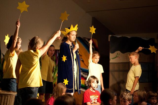 Kindermusical "Max und Maya" 2010 - "Stern und Sternenkinder"