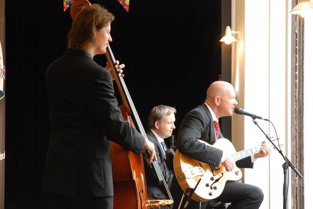 trio Take Jazz