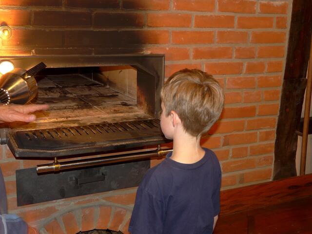 Vorsicht! Der Ofen ist immernoch sehr heiß!