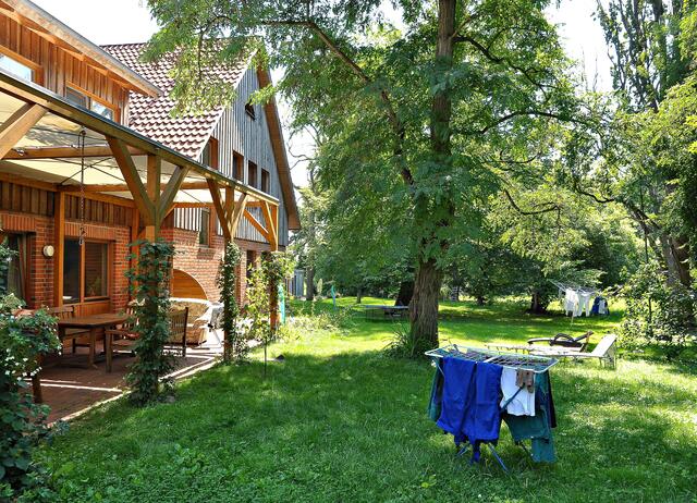 Sozialtherapie: Im Garten