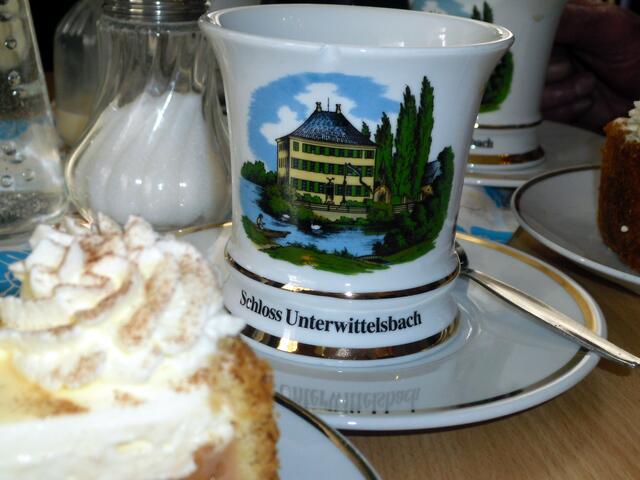 Passen das Kaffeegedeck