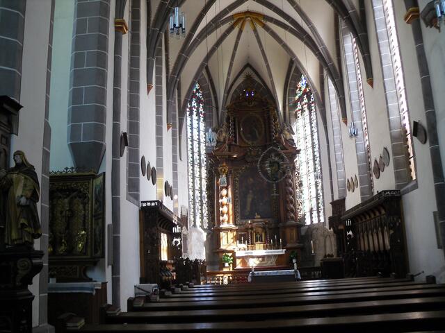 im Innern der Kameliterkirche in Boppard