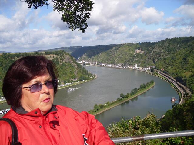 Blick v.d. Loreley auf den Rhein