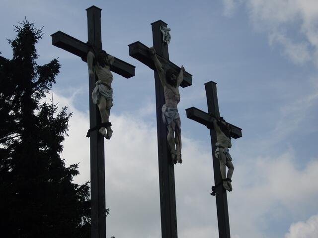 Die Kreuze am Kreuzberg