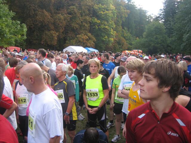 Birgit Walter im 11 km Feld, noch wenige Minuten