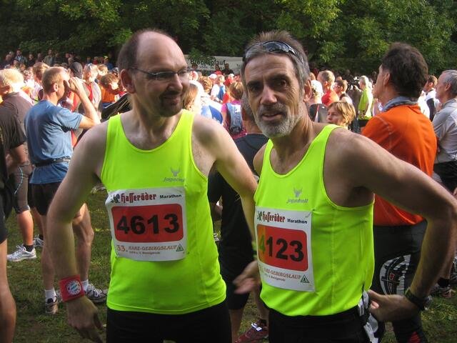 Jochen Zittier und Reinhard Fuhrberg am Marathonstart