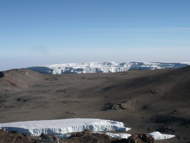 Blick über den Krater zum Furtwängler Gletscher