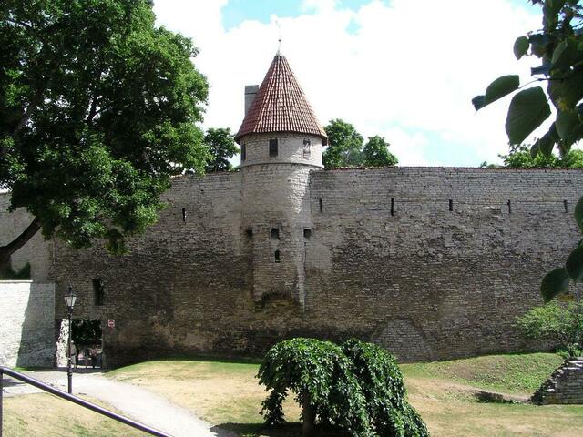 Mauer, Turm und Tor