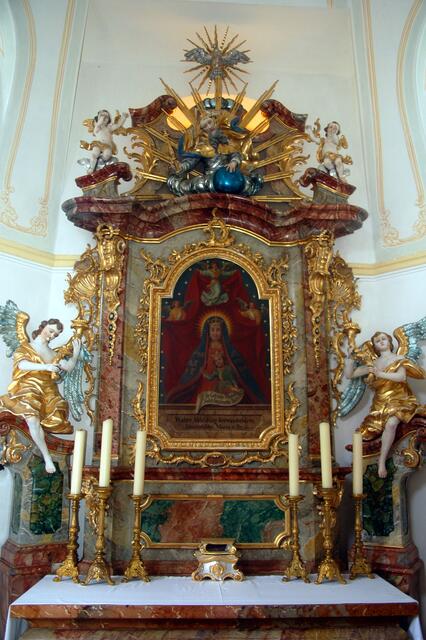 Der Rokokoaltar in Neuschenau