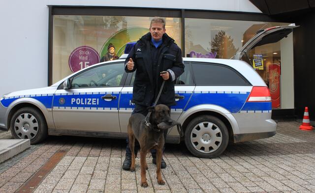 Viele Fragen - und ausführliche Antworten.