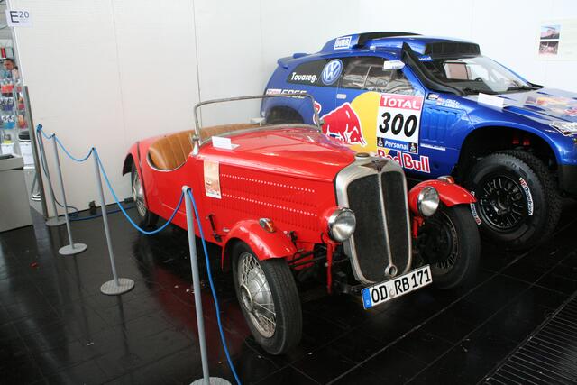 Made in Hannover: Der Hanomag gewann 1937 die Marokko-Rallye, der Race Tuareg 2010 die Rallye Dakar.