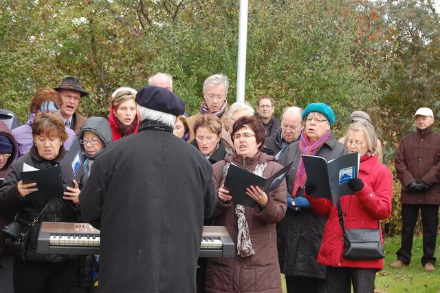 Der Kirchenchor sang sich "warm"