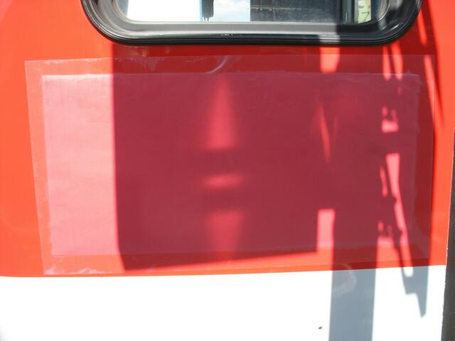 Das Logo ist hinter roter Pappe gut getarnt (30.8.2009)