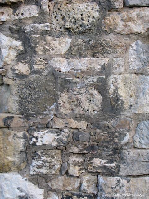 Stadtmauer am ehemaligen Borgentrickturm ("Roter Faden" Hannover) (©Katja Woidtke)