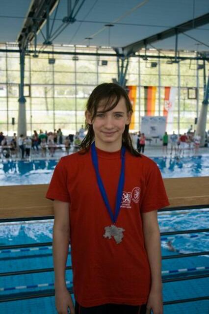 Laura - Landesmeisterin über 100 m Schmetterling